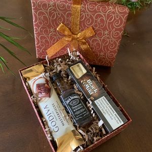 Meet your Posher, Della